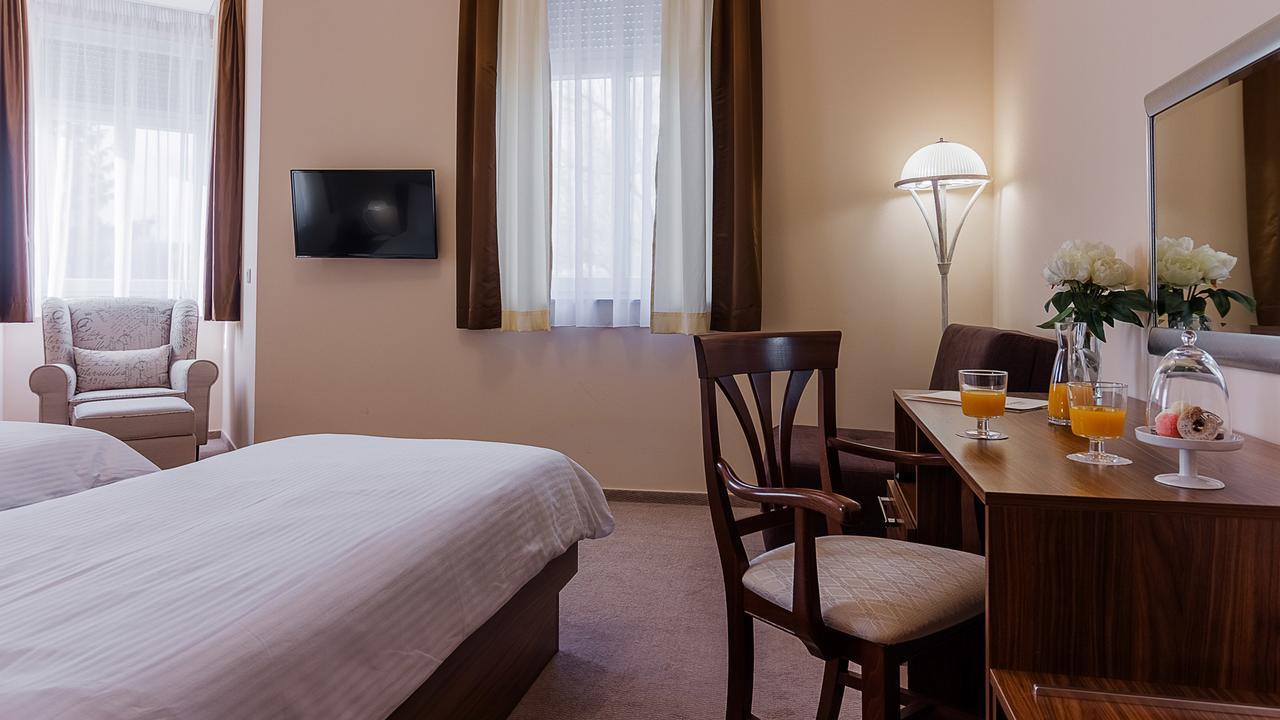 Hotel Maroon Zagreb Exterior photo